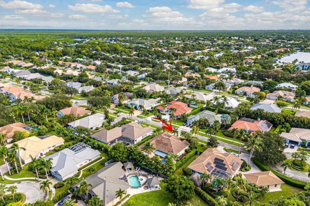 19060 SE KOKOMO LANE Jupiter, FL 33458