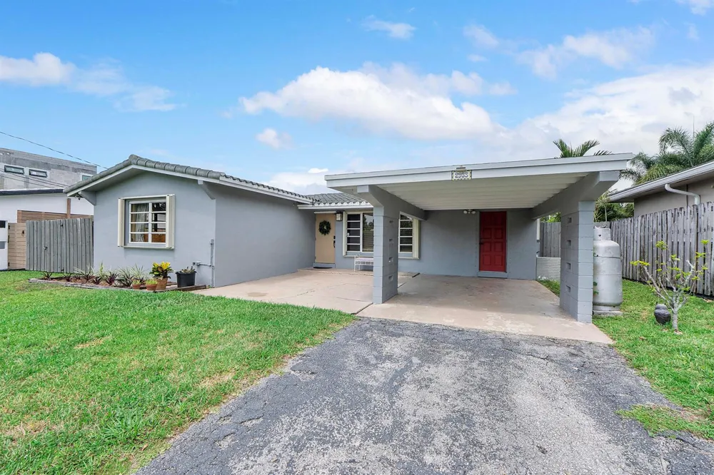 2933 NE 1st Avenue Wilton Manors, FL 33334