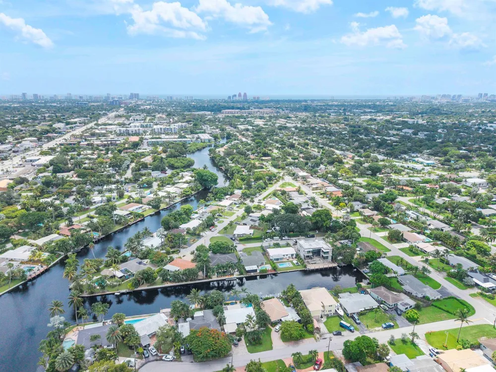 2933 NE 1st Avenue Wilton Manors, FL 33334