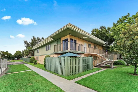 1866 Fairview Villas Drive #3