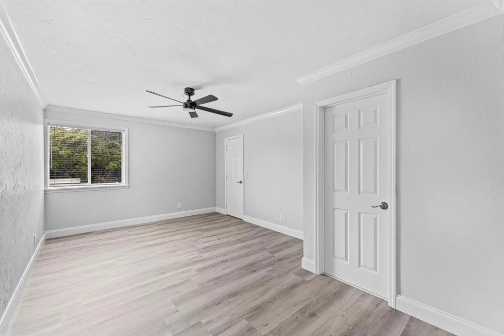 1866 Fairview Villas Drive #3 Palm Springs, FL 33406