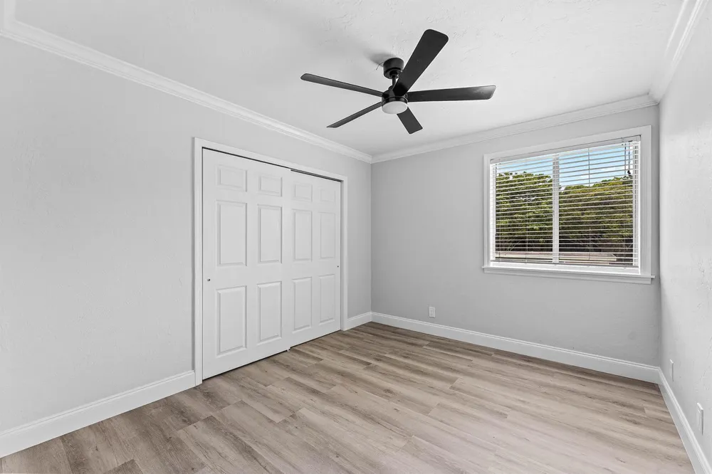 1866 Fairview Villas Drive #3 Palm Springs, FL 33406