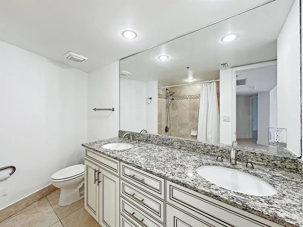 3000 Ocean Drive #19-B Singer Island, FL 33404