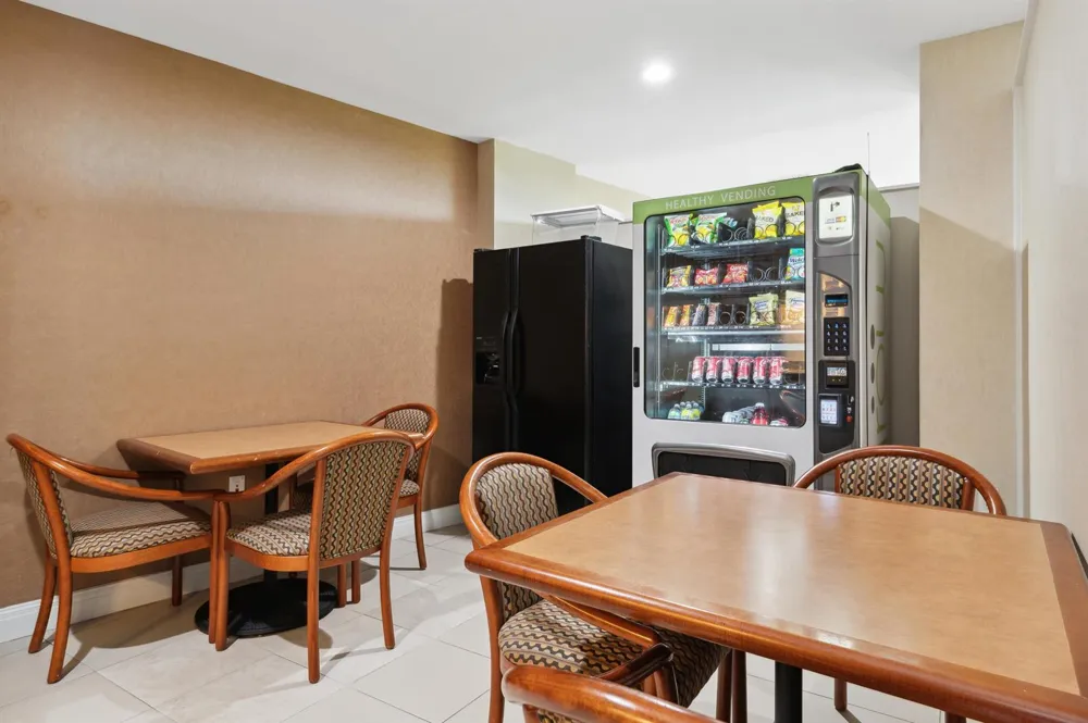 3000 Ocean Drive #19-B Singer Island, FL 33404