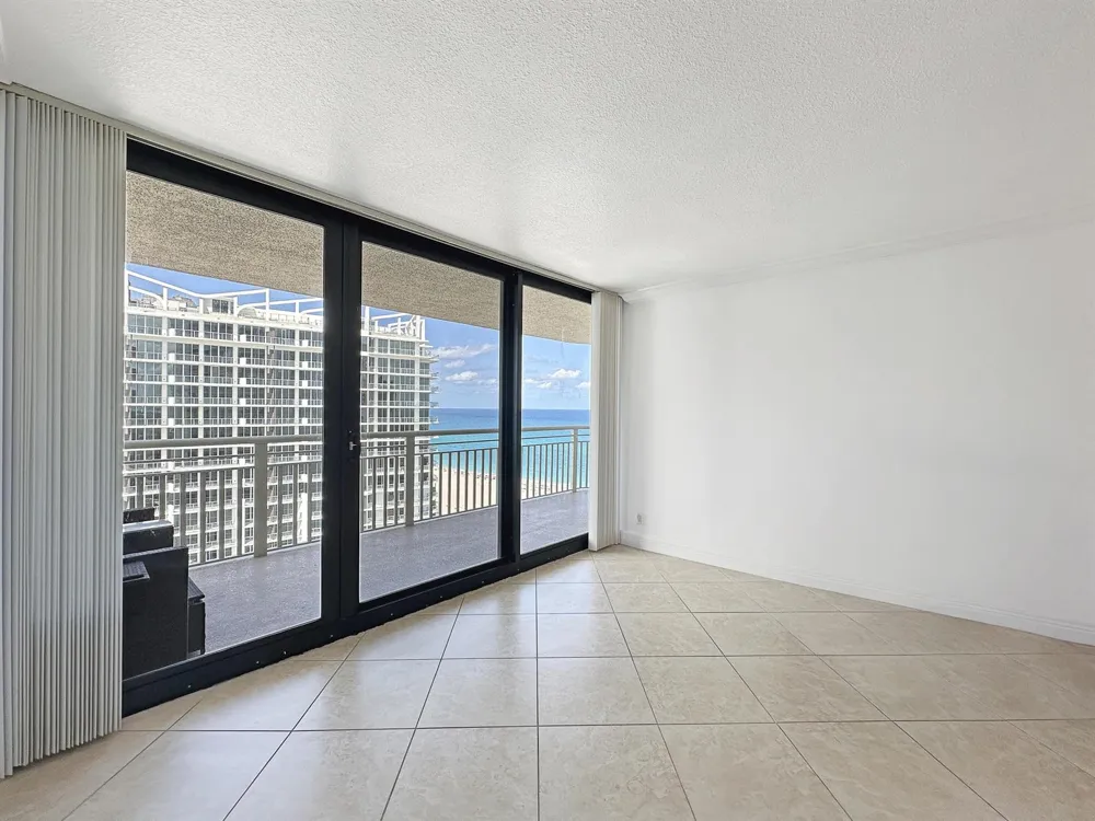 3000 Ocean Drive #19-B Singer Island, FL 33404