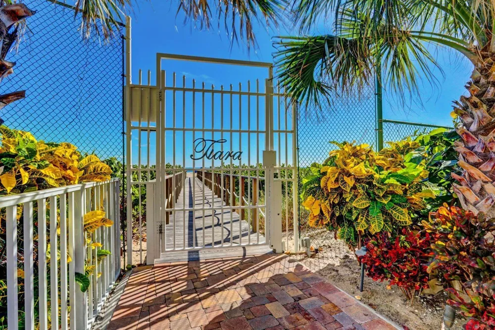3000 Ocean Drive #19-B Singer Island, FL 33404