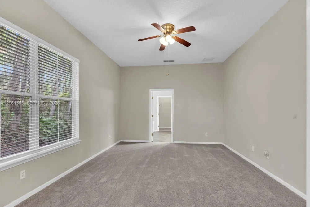 2010 Cooper Creek Dr #B Other City - In The State Of Florida, FL 32003