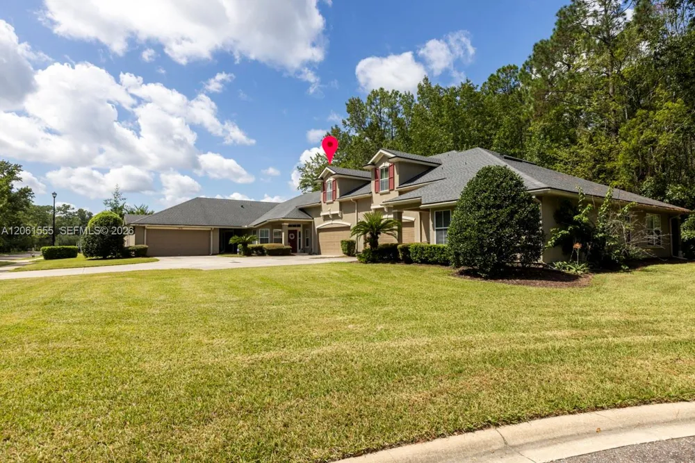 2010 Cooper Creek Dr #B Other City - In The State Of Florida, FL 32003