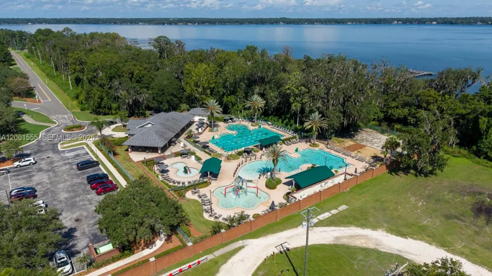 2010 Cooper Creek Dr #B Other City - In The State Of Florida, FL 32003