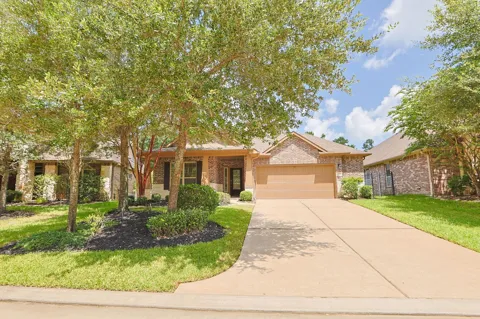 147 W Wading Pond Circle