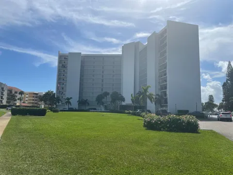 336 Golfview Road #309