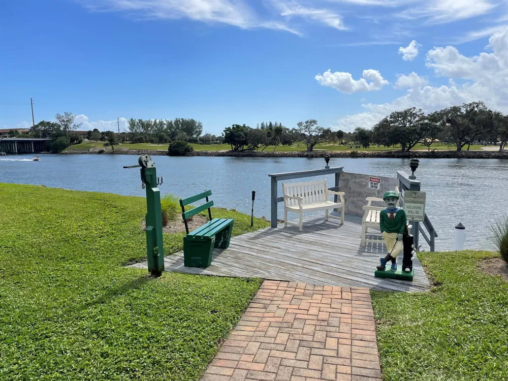 336 Golfview Road #309 North Palm Beach, FL 33408