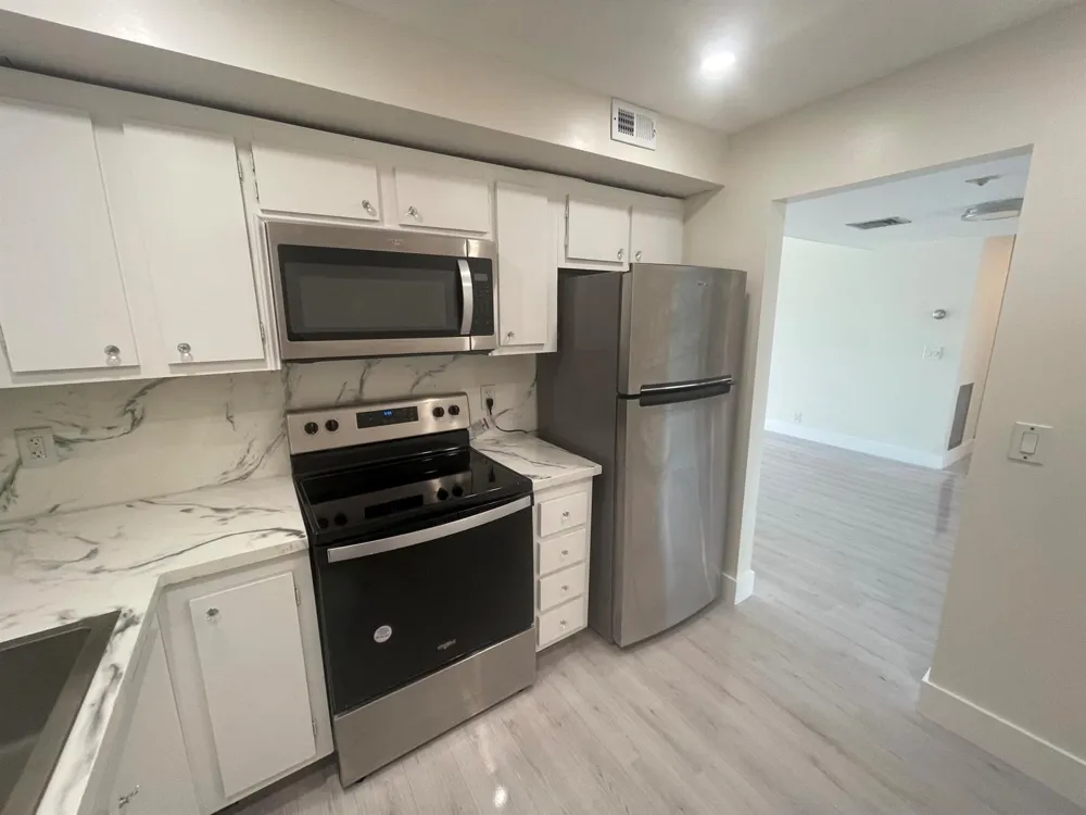 336 Golfview Road #309 North Palm Beach, FL 33408
