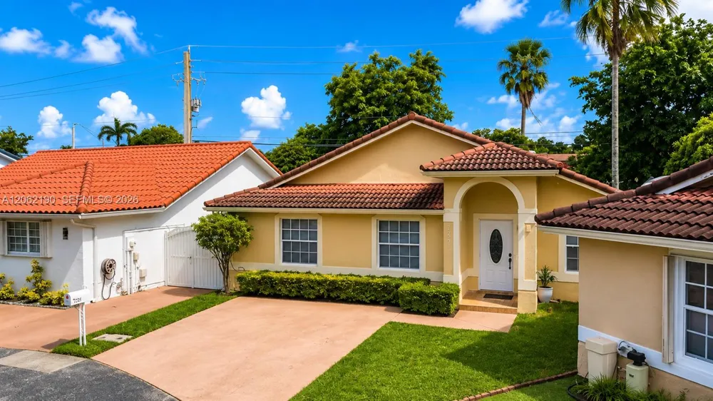 7251 SW 113th Ct Cir Miami, FL 33173