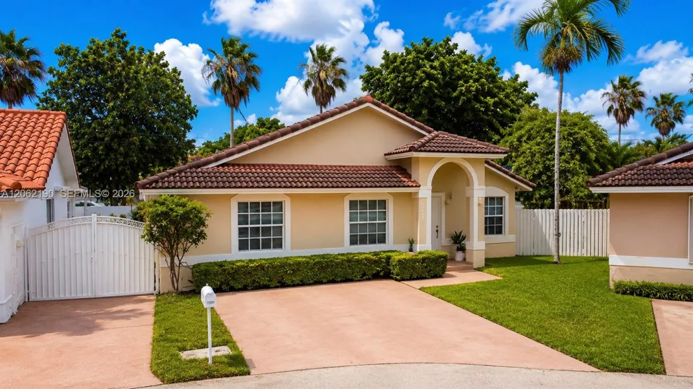 7251 SW 113th Ct Cir Miami, FL 33173