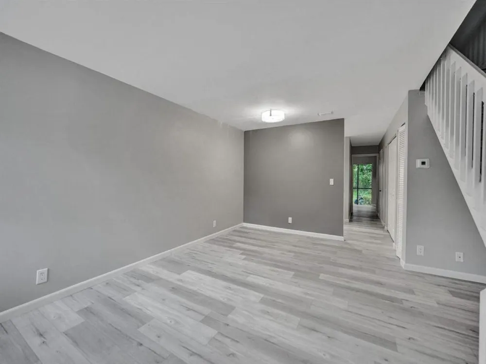 9845 RIVERSIDE DRIVE #8-28 Coral Springs, FL 33071