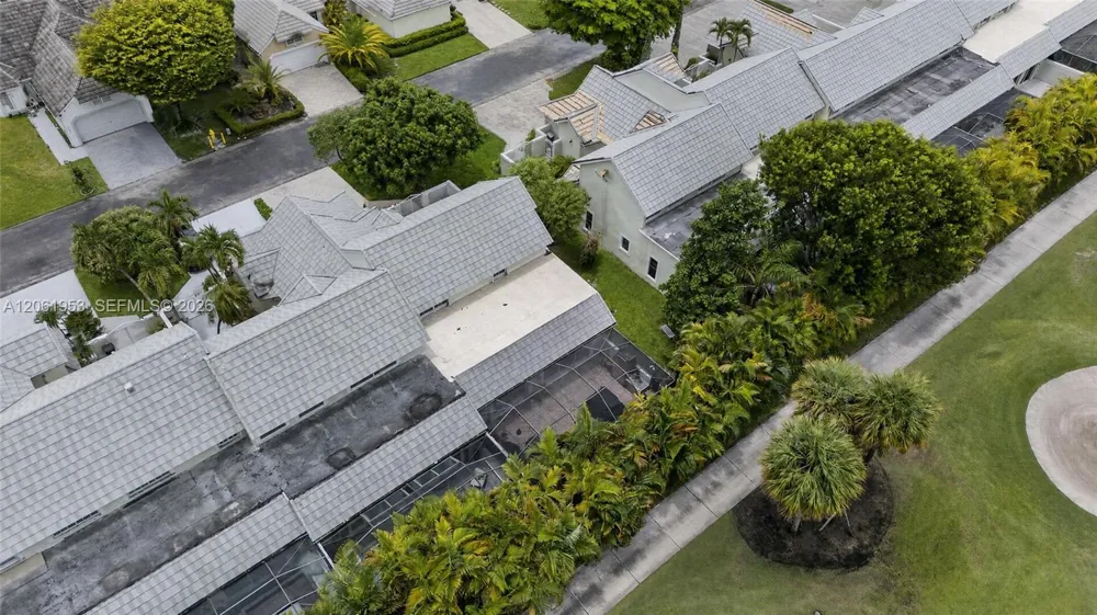 4749 NW 98th Pl Doral, FL 33178