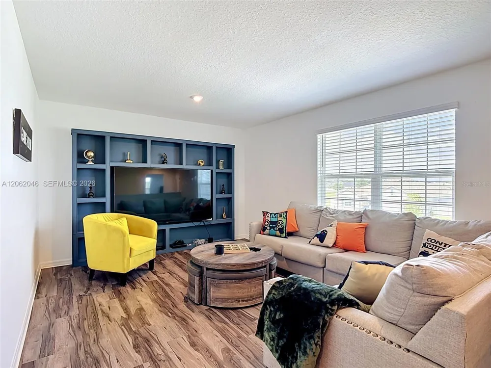 246 ZIRCON ROAD Kissimmee, FL 34758