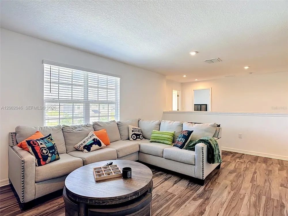 246 ZIRCON ROAD Kissimmee, FL 34758