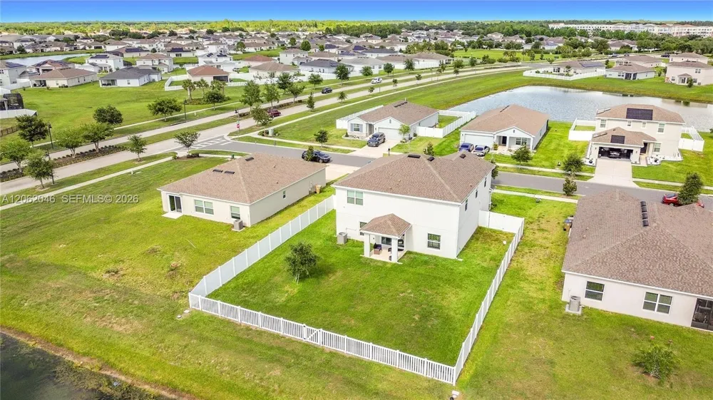246 ZIRCON ROAD Kissimmee, FL 34758