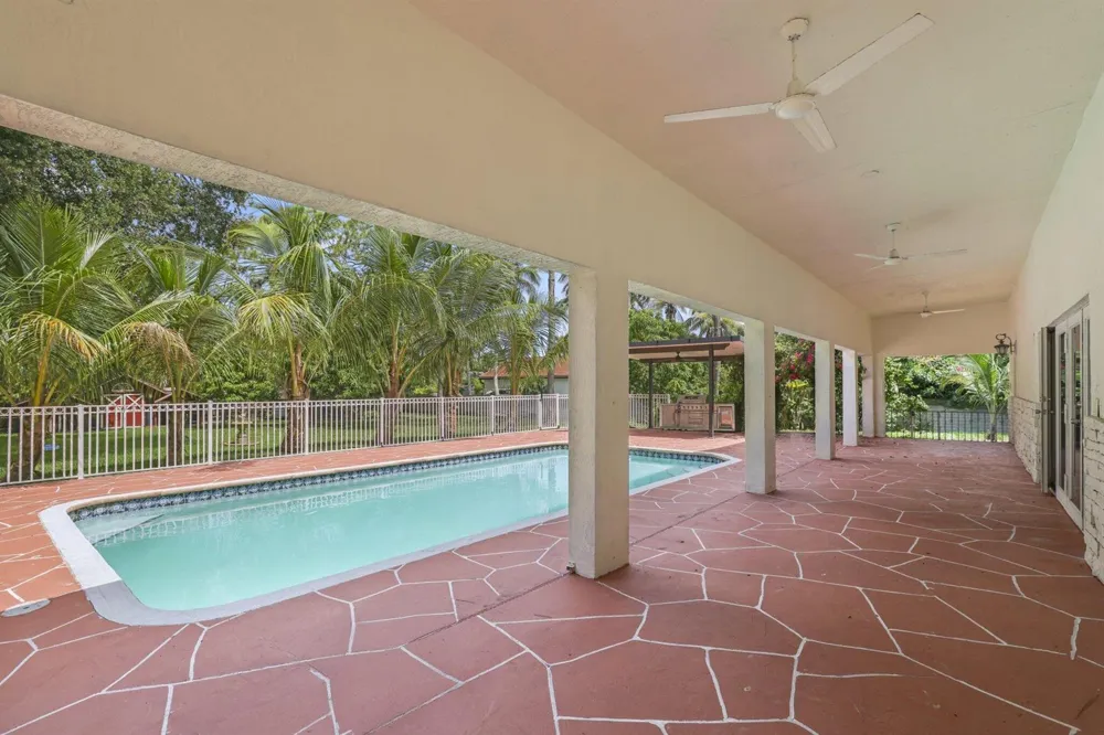 6344 NW 74th Terrace Parkland, FL 33067
