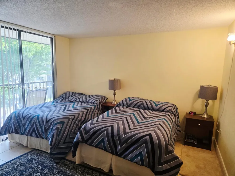 8065 SW 107th Ave #301 Miami, FL 33173