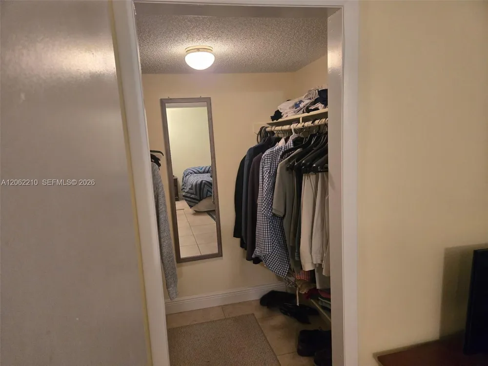 8065 SW 107th Ave #301 Miami, FL 33173