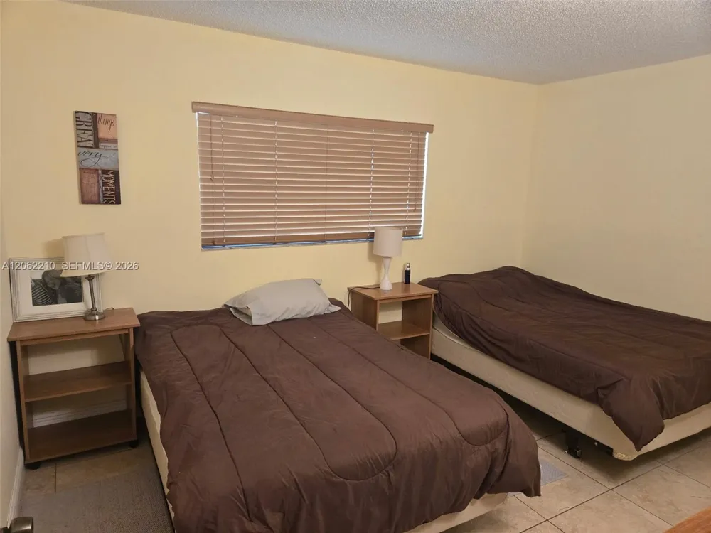 8065 SW 107th Ave #301 Miami, FL 33173