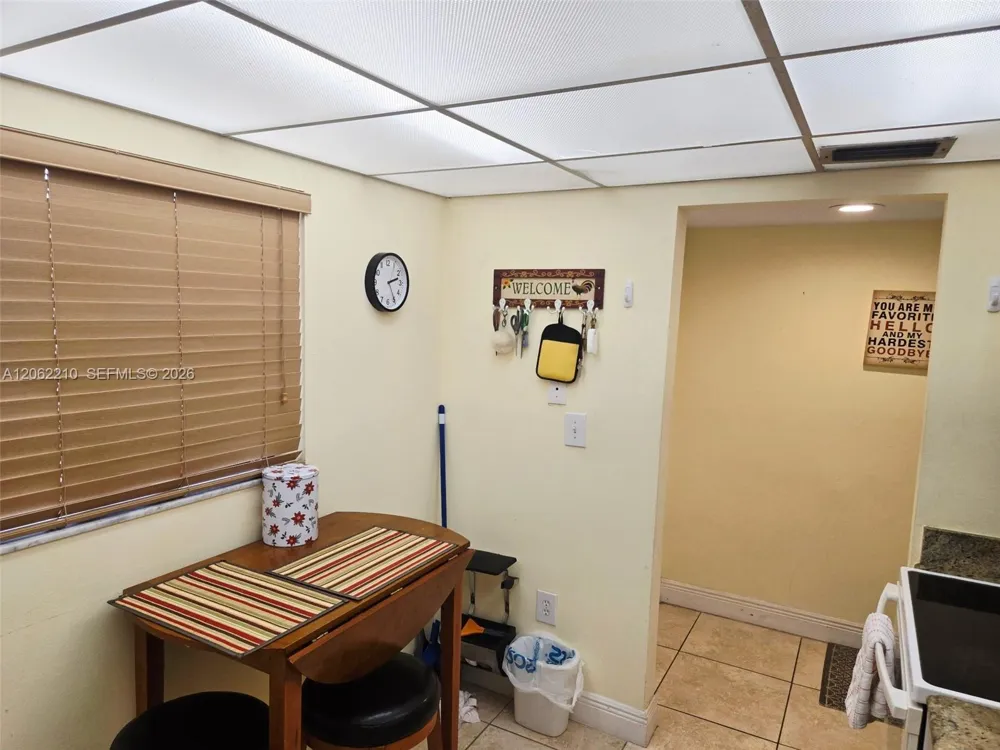8065 SW 107th Ave #301 Miami, FL 33173