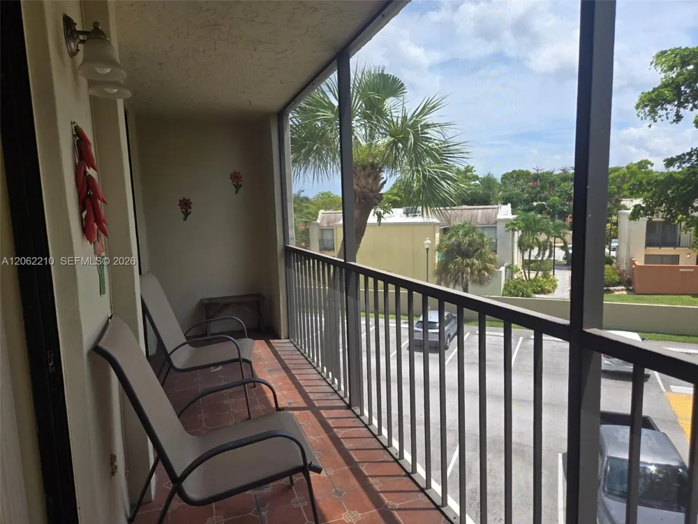 8065 SW 107th Ave #301 Miami, FL 33173