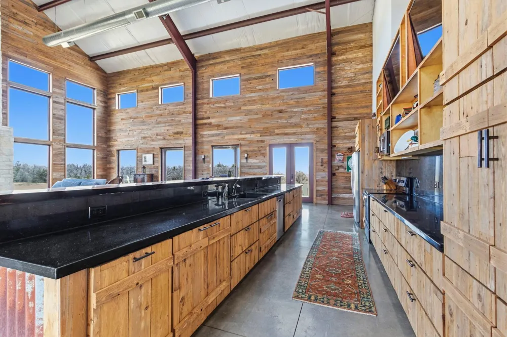 3750 County Road 185 Anderson, TX 77830