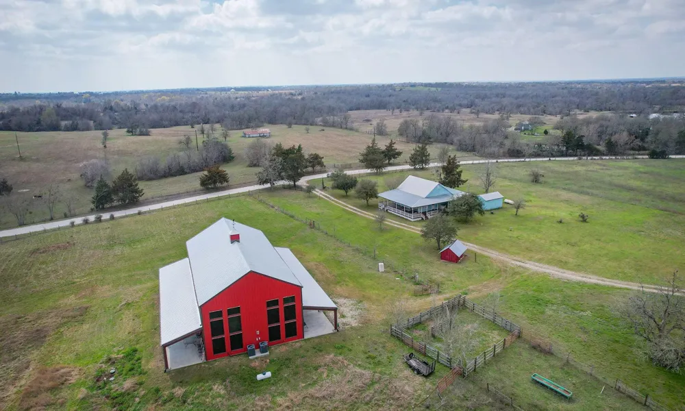 3750 County Road 185 Anderson, TX 77830