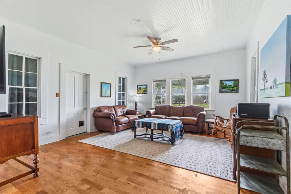 3750 County Road 185 Anderson, TX 77830