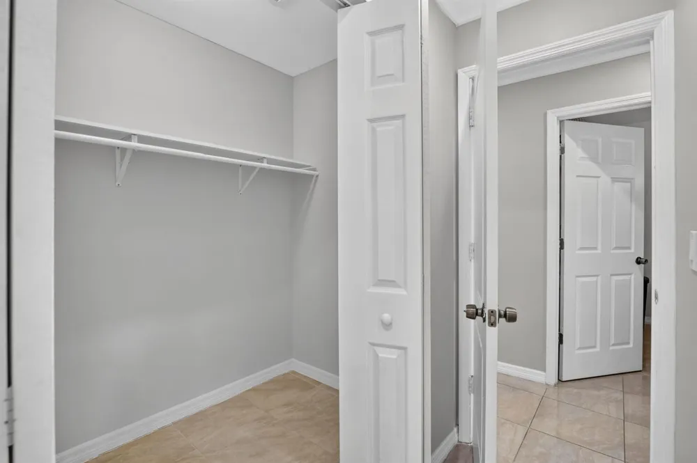 615 NE 13TH AVENUE Fort Lauderdale, FL 33304