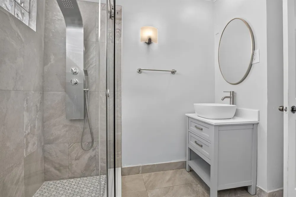 615 NE 13TH AVENUE Fort Lauderdale, FL 33304