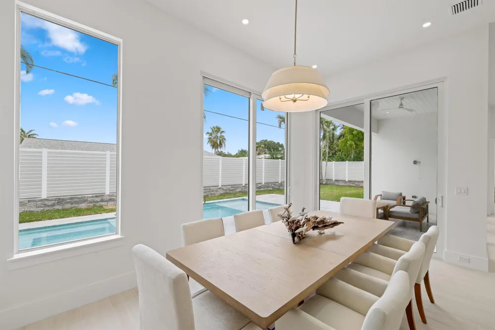 533 Driftwood Road North Palm Beach, FL 33408