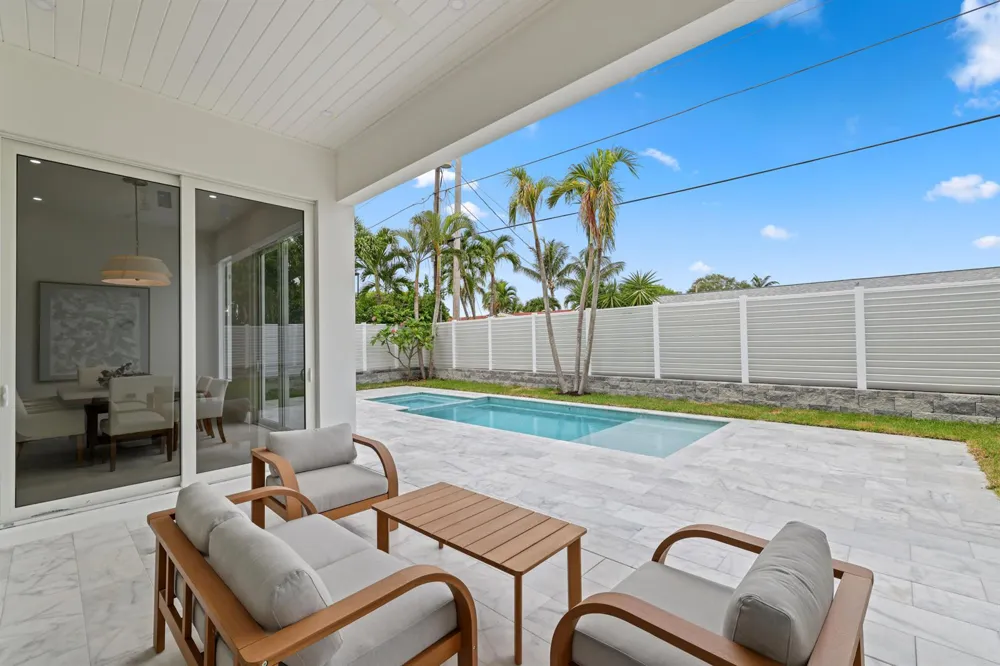 533 Driftwood Road North Palm Beach, FL 33408