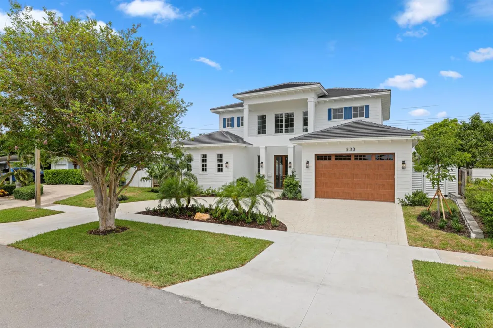 533 Driftwood Road North Palm Beach, FL 33408