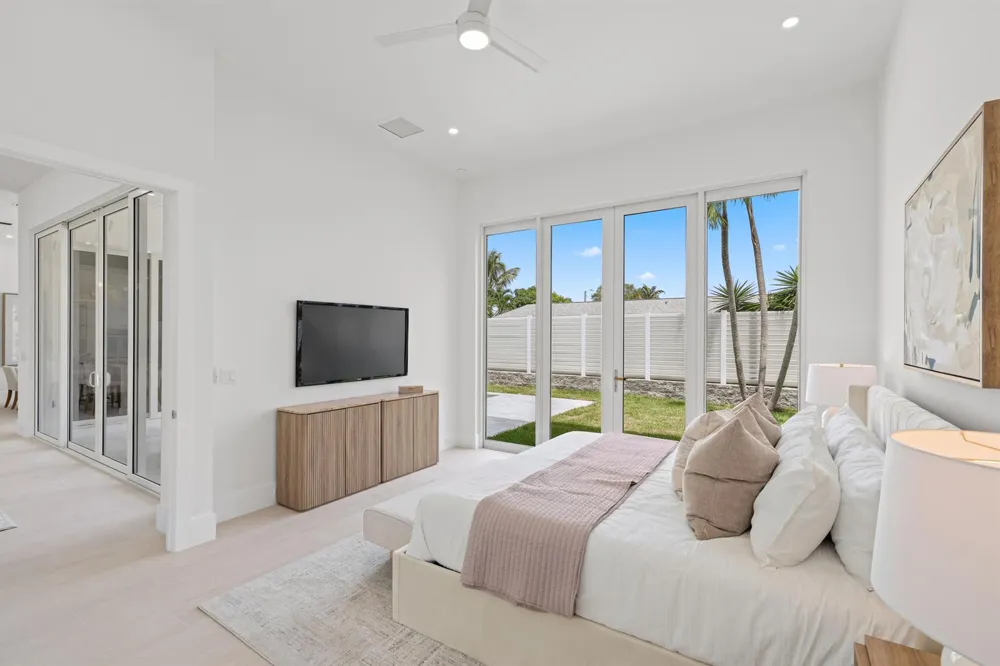533 Driftwood Road North Palm Beach, FL 33408