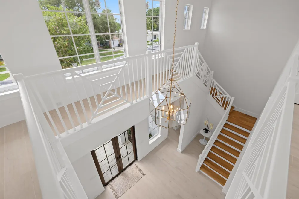 533 Driftwood Road North Palm Beach, FL 33408