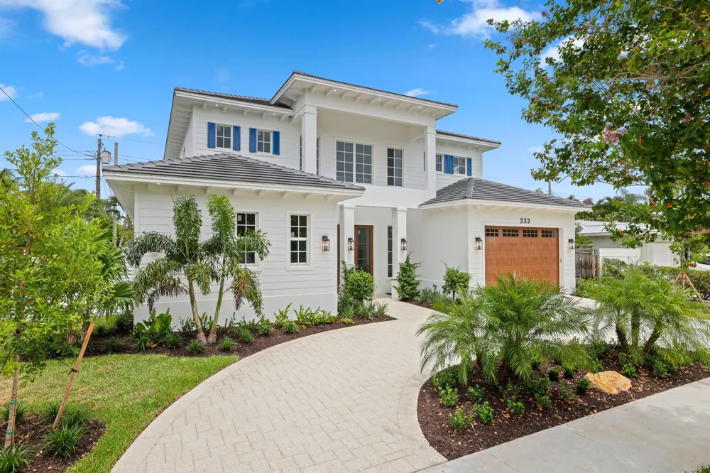 533 Driftwood Road North Palm Beach, FL 33408
