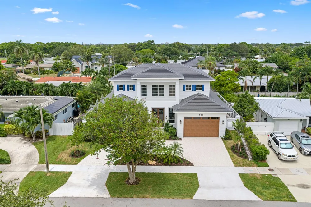 533 Driftwood Road North Palm Beach, FL 33408