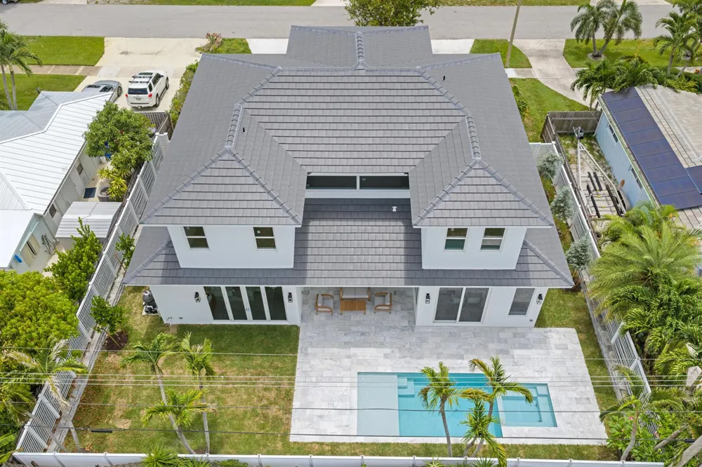 533 Driftwood Road North Palm Beach, FL 33408