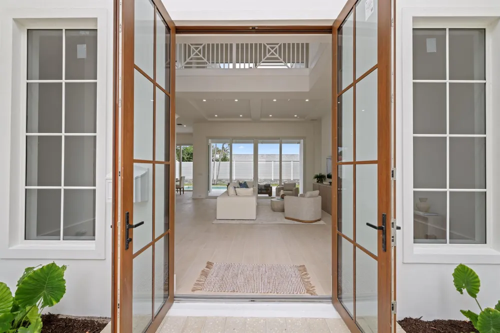 533 Driftwood Road North Palm Beach, FL 33408