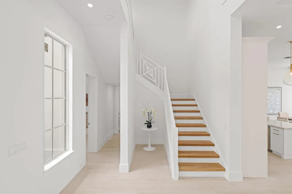 533 Driftwood Road North Palm Beach, FL 33408
