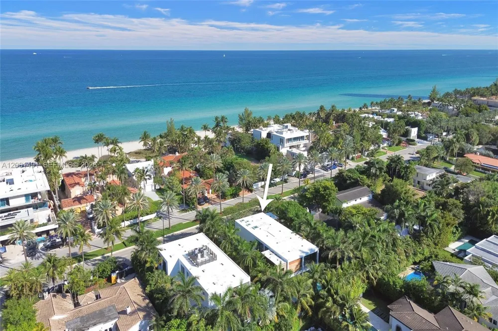 Address Not Shown Golden Beach, FL 33160