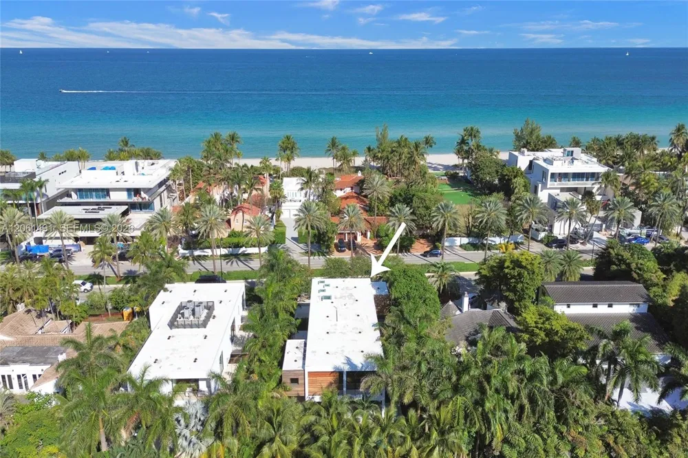 Address Not Shown Golden Beach, FL 33160