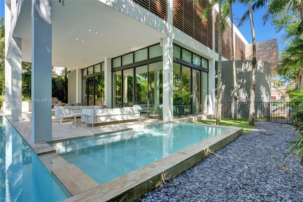 Address Not Shown Golden Beach, FL 33160