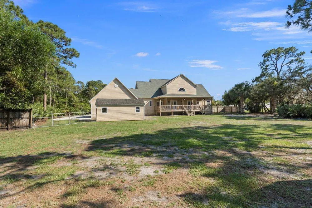 405 SE Salerno Road Stuart, FL 34997