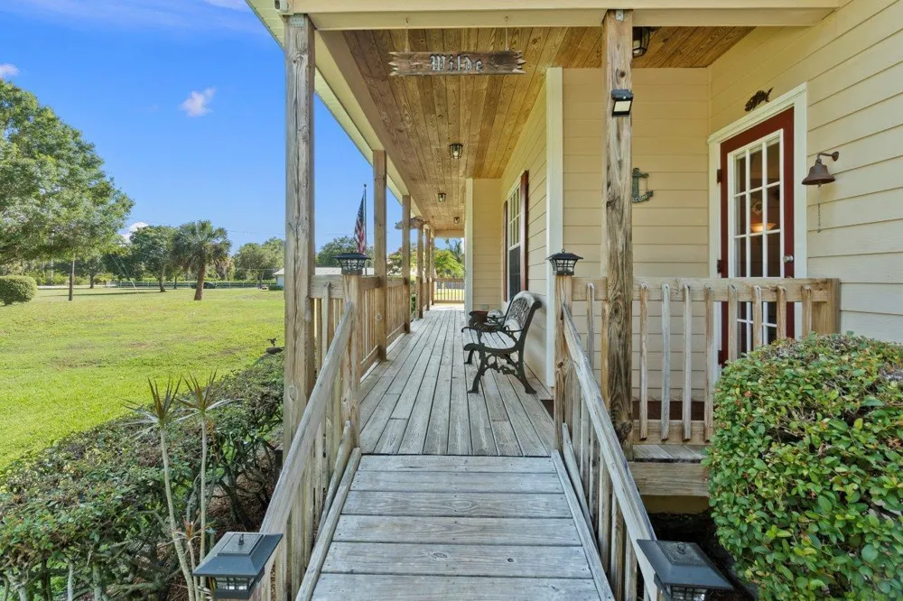 405 SE Salerno Road Stuart, FL 34997